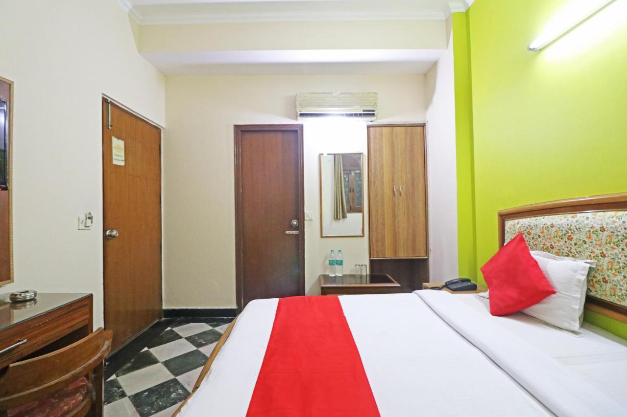 Hotel Westend Holiday Home 5 Mint From Nizamuddin Railway Station Nueva Delhi Exterior foto